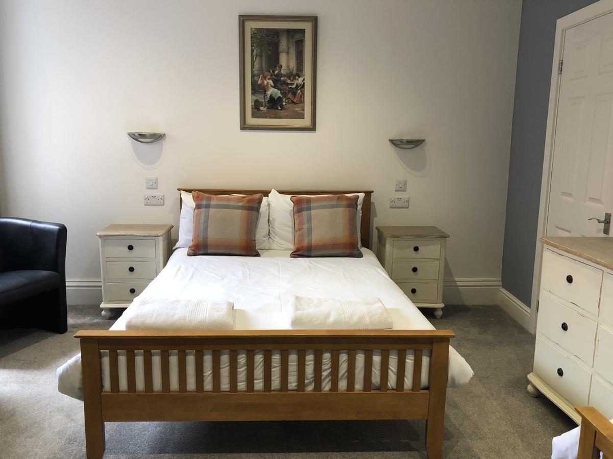 Corra Lynn Bed and Breakfast Whitby Esterno foto